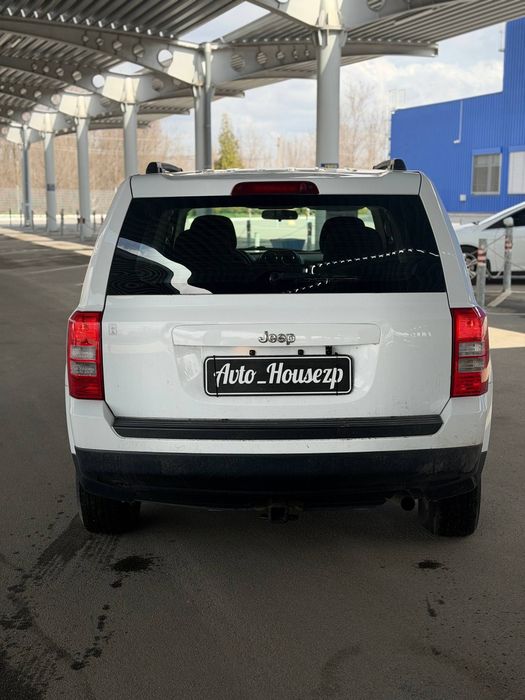 Продам Jeep Compass