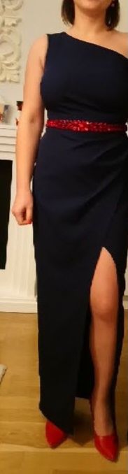 Sukienka wieczorowa na jedno ramię r. 38 Katniss