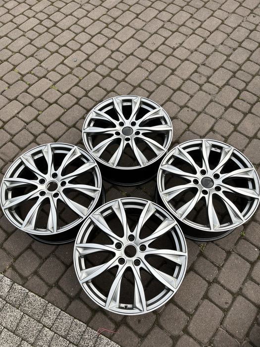 4x Felgi do Toyoty MANHEIM 18x7.5 ET 35