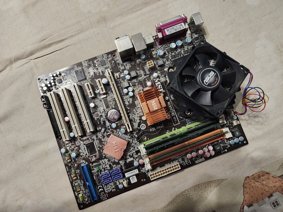 Материнская плата MSI P31 NEO2/Intel Core 2 Duo 2.2GHz.