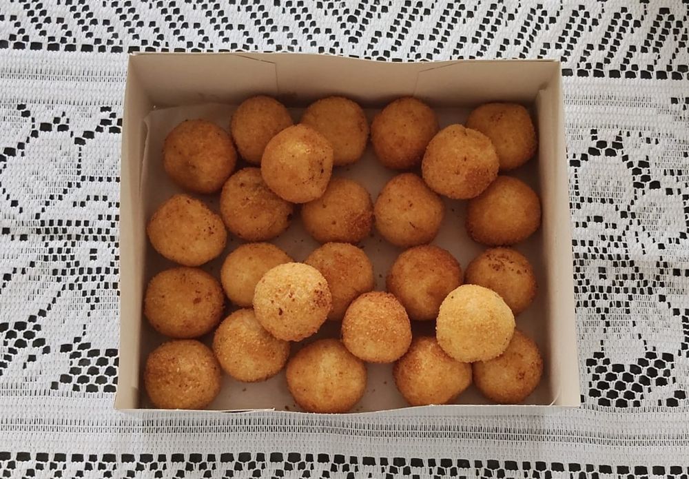 Bolos, doces e salgados