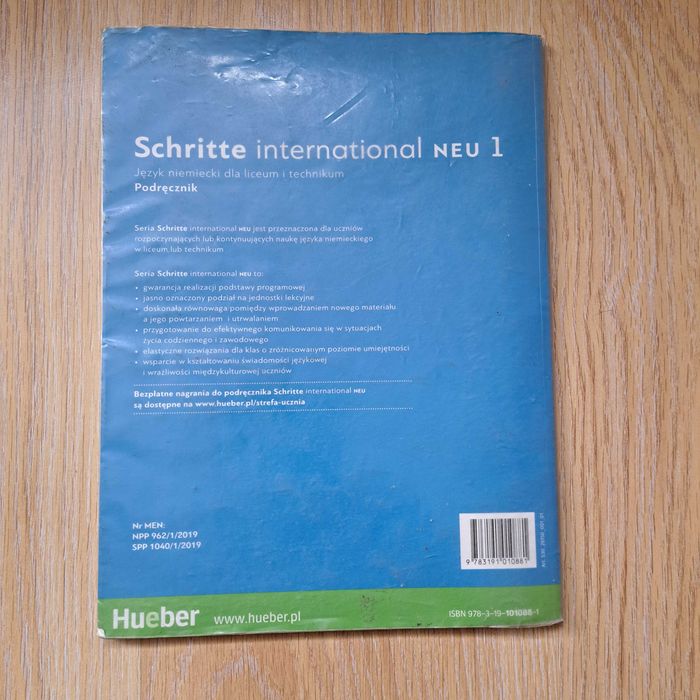 Schritte international neu 1, podręcznik