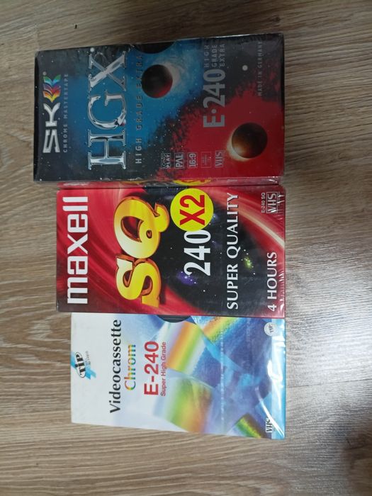 Nowe zafoliowane kasety VHS 3x 180 i 6x 240