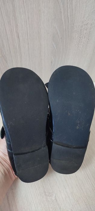 Дитячі туфлі лаковані на дівчинку Venettini 28р. 16,5 см