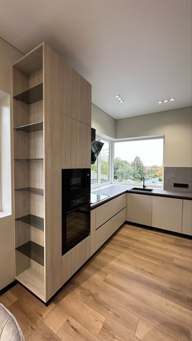 Продаж розкішного будинку в р-ні Червениця