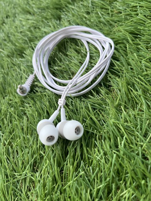 Auriculares Simplea com Fio Branco