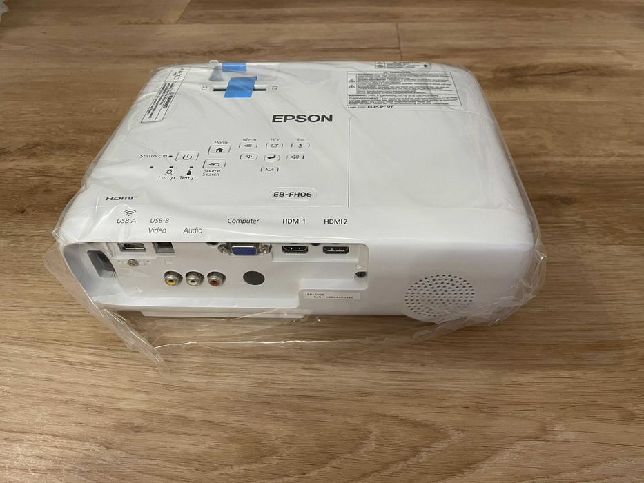 Projektor Epson RB-FH06