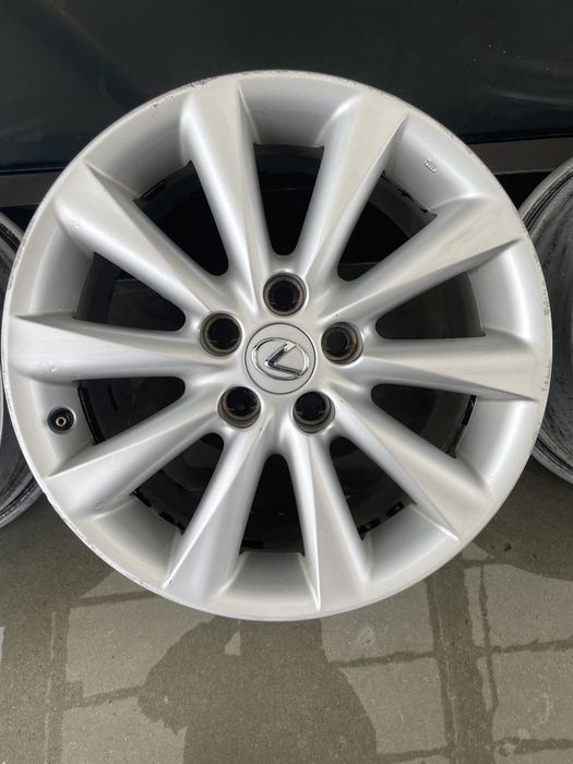 Диски Тойота Лексус Toyota Lexus r17 5 114.3