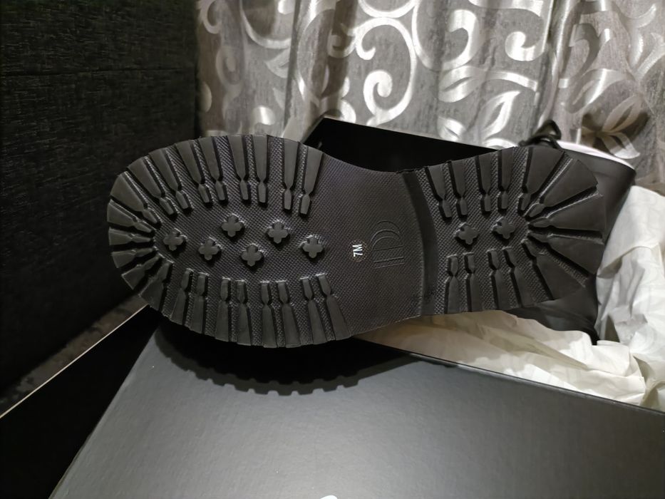 Нові оригінальні ботинки D'amelio footwear 38 розміру