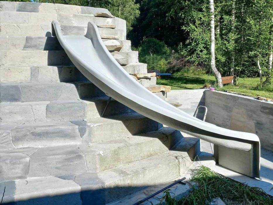 Zjeżdżalnia zakręcana w lewo (łukowa) 3.5m  lam