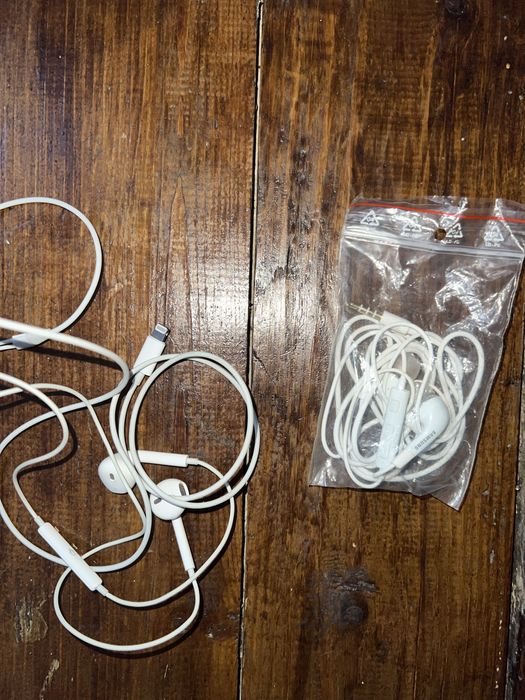 Наушники оригінальні