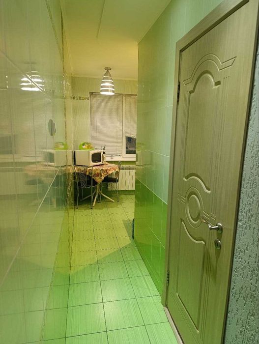 Продам 1 комнатную квартиру. 1/9эт. 36м2. Метро Салтовская. Киевский район.