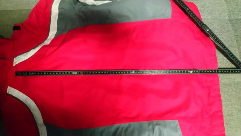 Do sprzedania Damska Kurtka Narciarska