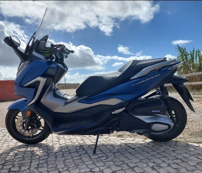 Honda  forza  350