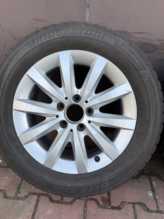 Komplet kół zimowych 5x112 Mercedes Audi Vw Skoda 205/60/16 Bridgeston