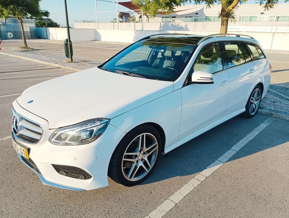 Mercedes E 250 Sw AMG 204 CV  Caixa Automática  de 7 velocidades  e 7 Lugares e Tecto panorâmico e de abrir