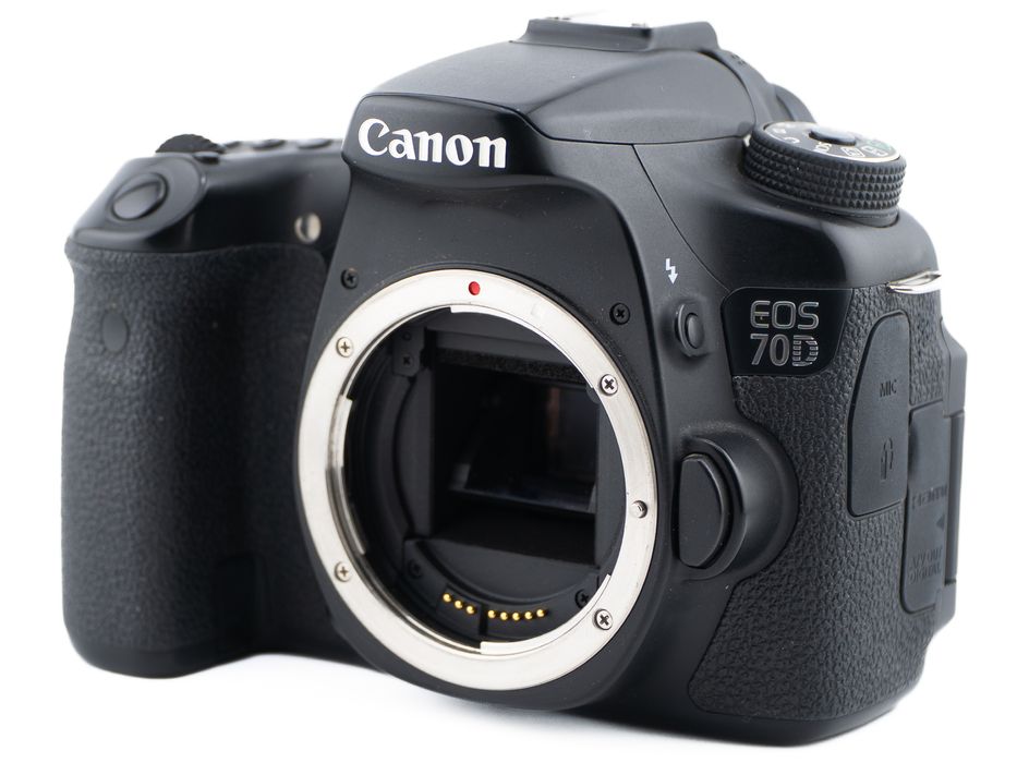 Lustrzanka Canon EOS 70D z ładowarka - przebieg 37726 zdjęć