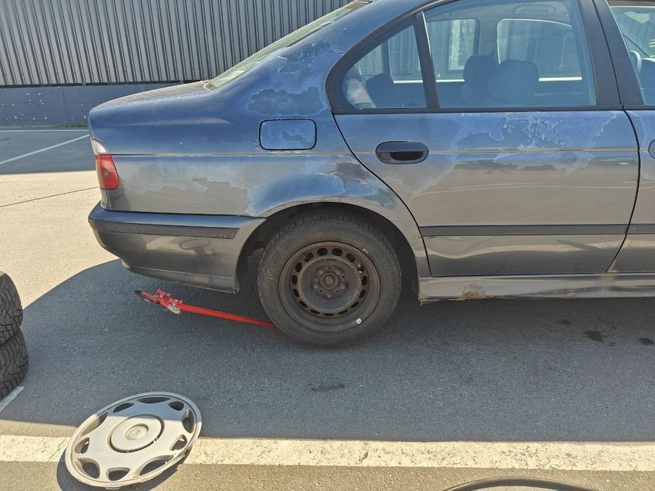 продам авто BMW e39