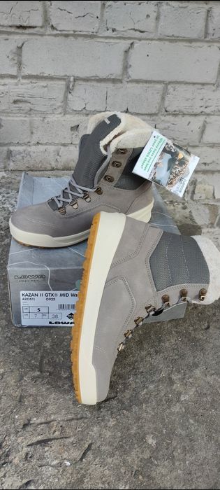 Черевики зимові жіночі Lowa KAZAN II