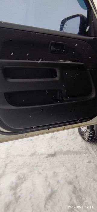 Продам  HONDA CR-V 2003г  газ-бензин     АВТО ВСЕ В РІДНІЙ ФАРБІ