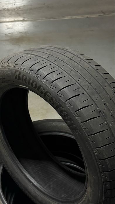Літня гума Bridgestone 215/55 r18, ідеальний стан
