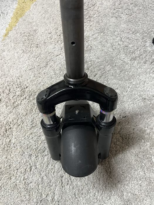 Suspensão trotinete eletrica