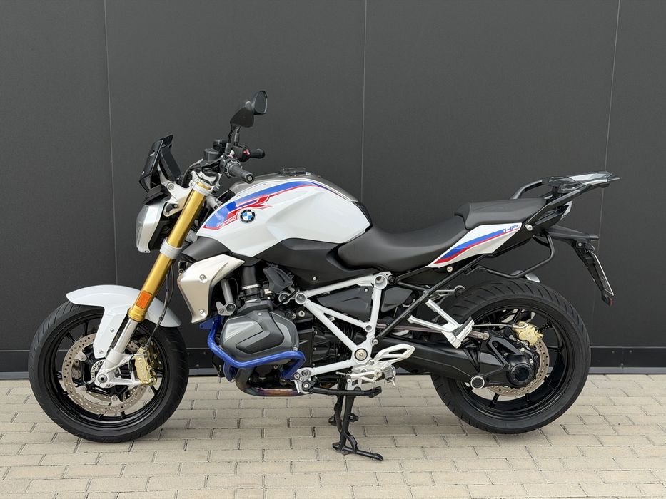 2021 BMW R1250R HP