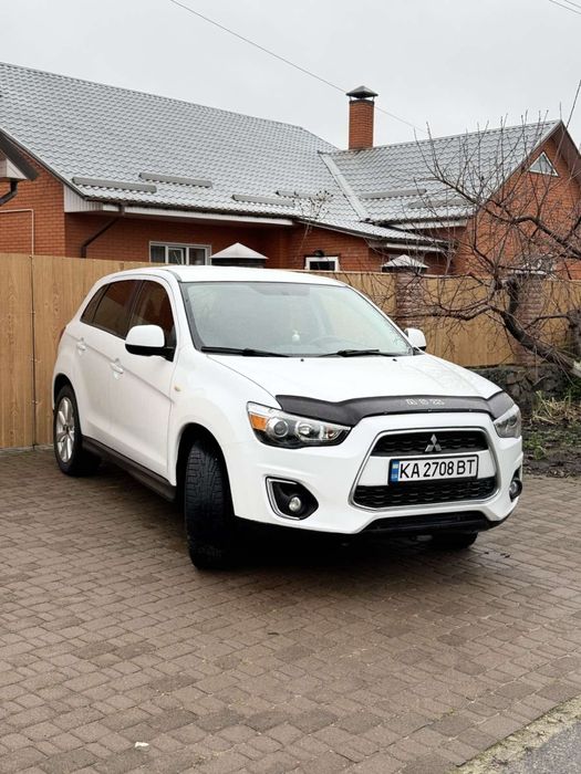 Mitsubishi Outlander Sport / ASX 2.0 газ/бензин Автомат 2014