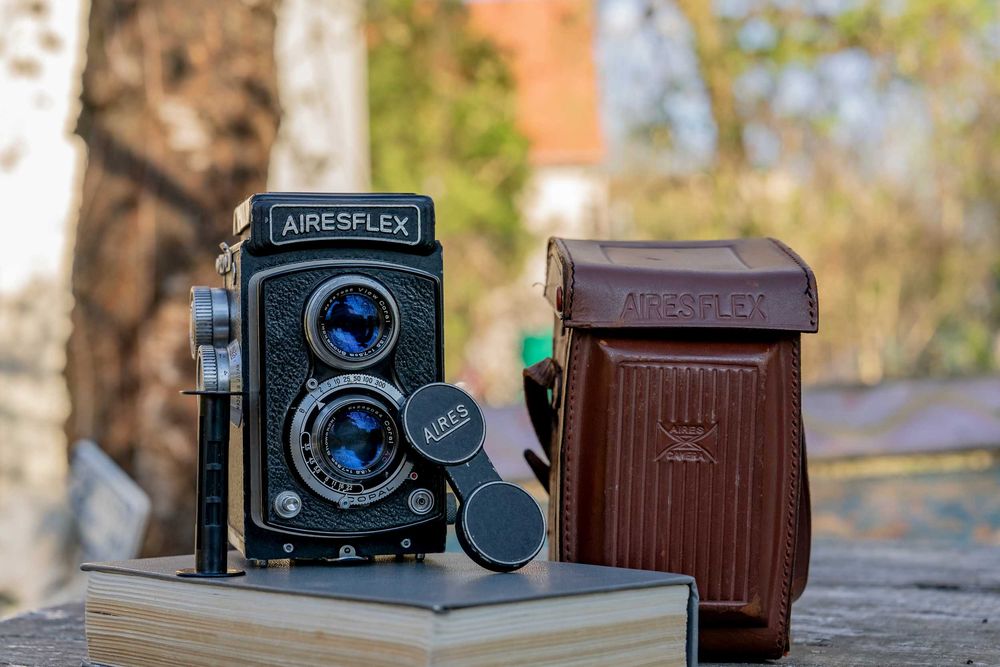 Ariesflex 75mm f3.5 TLR 6x6 średni format 120 futerał lustrzanka dwuobiektywowa yashica 124 Rolleiflex