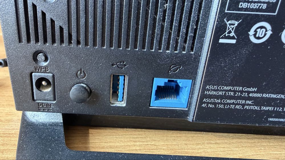 Router Asus RT-AC65P