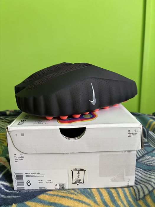 Nike mind 001 czarne 38.5 rozmiar