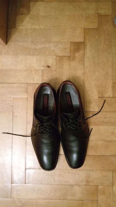 Buty półbuty garniturowe Lasocki 40