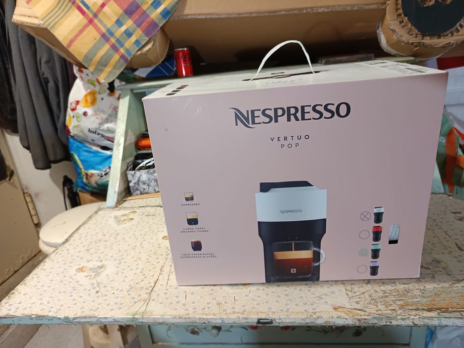 Venda nova preto e branco máquina de café expresso de bom estado