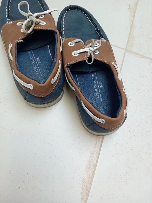 Buty wyjściowe do garnituru. Skóra rozmiar 31