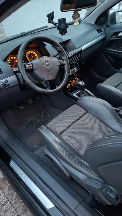 Opel Astra H GTC 1.8 Benzyna 2008 | Klima | Grzane fotele
