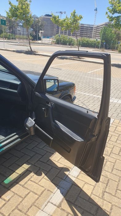Bom dia vendo 190D 2.0 o carro e de 93