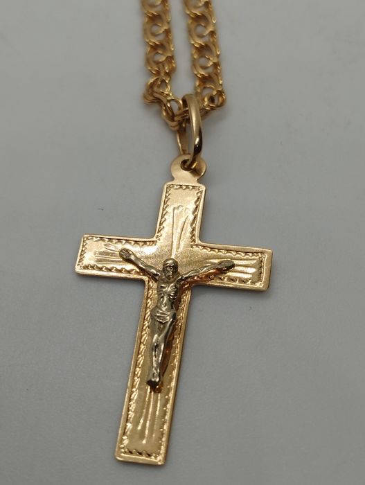 Золотой крестик 1.52 грамма