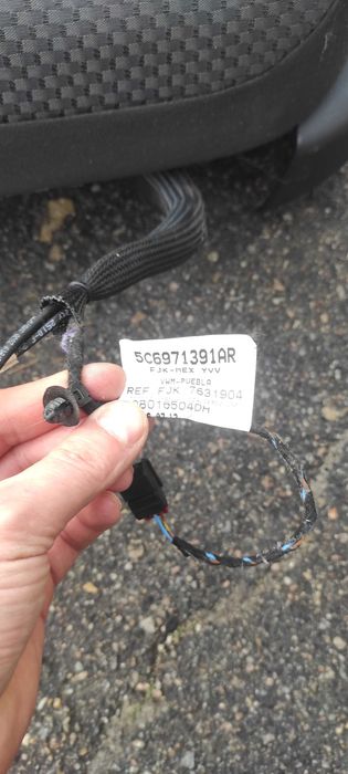 Передні  сидіння