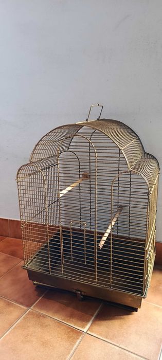 Gaiola grande bonita