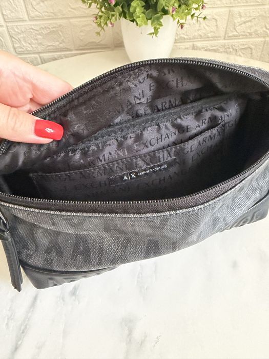 Сумка через плечо еа пояс бананка Armani Exchange оригинал Армани