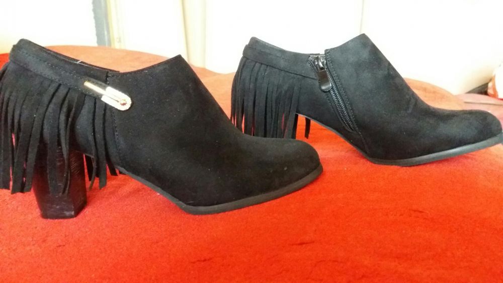 Botki czarne roz.38