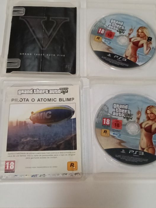 Dois jogos Grand Theaft Auto V