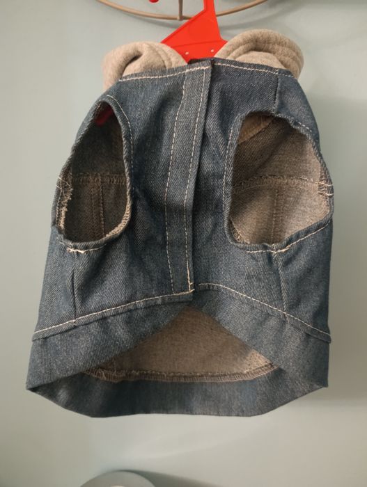 Bluza dla psa – rozmiar M – jeansowa z kapturem