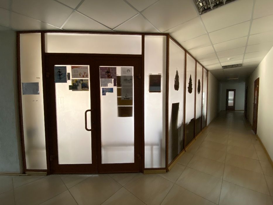 Офіс на правоми- 145 м² на вул. Дудикіна, 28 — Студія танців