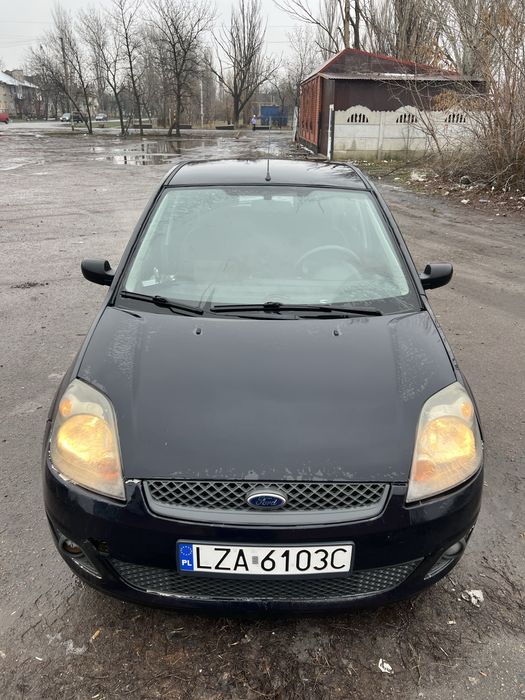Продам Ford fiesta