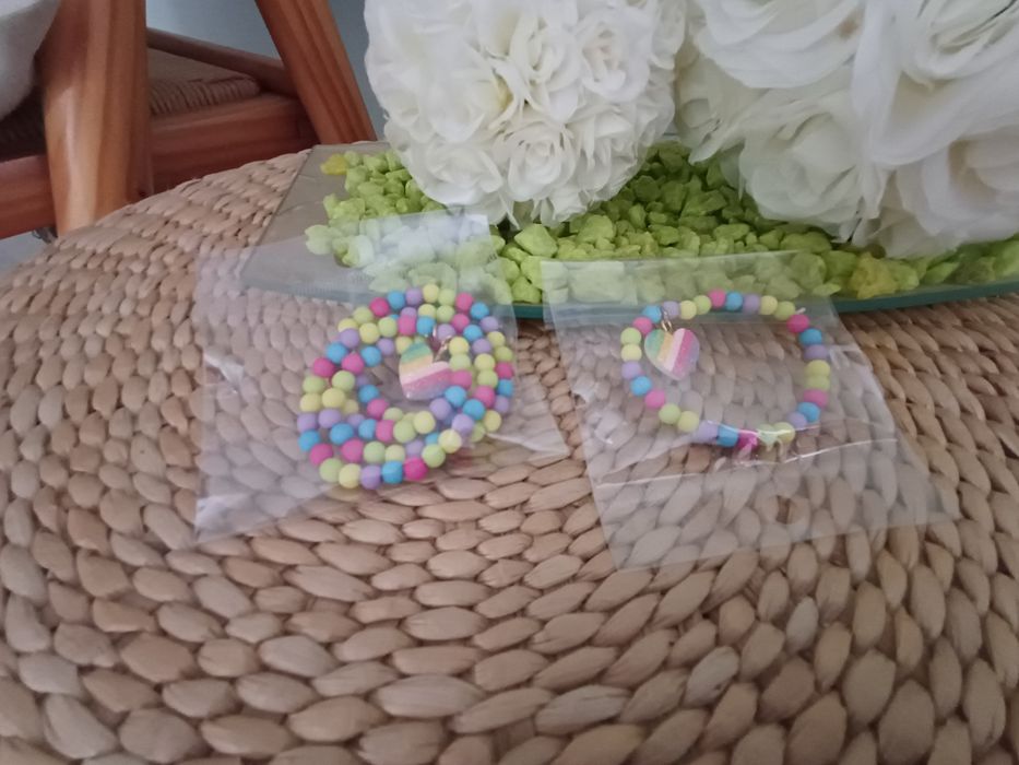 Novo! Colar, pulseira menina