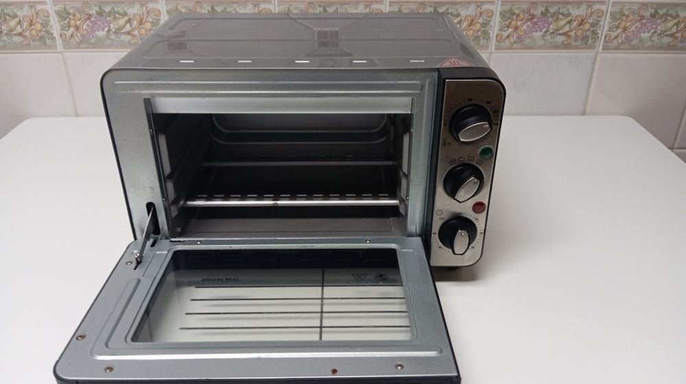 Mini forno elétrico