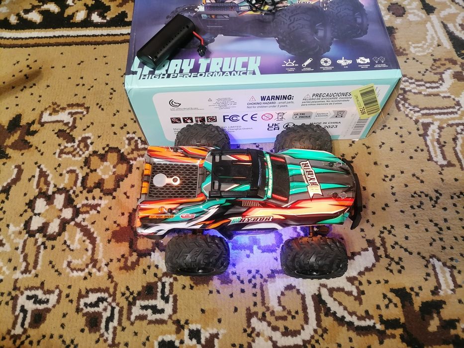 Машина на радіокеруванні rhybor rc monster truck 1:18