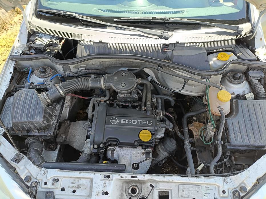 Opel Corsa C 1.0 - Bom estado