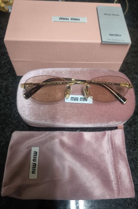 Oculos de sol Miu Miu